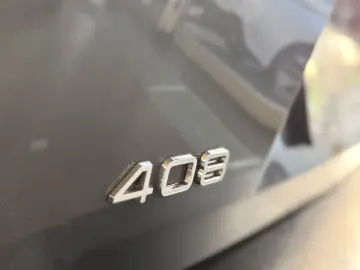 PEUGEOT 408 225PS GT Kamera Focal Leder Navi LED DAB