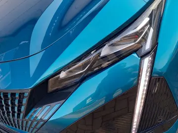 PEUGEOT 408 GT 16 PHEV 180 eEAT8 AMBI KAM LEDER PANO 19