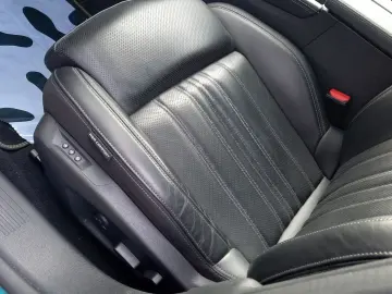PEUGEOT 408 GT 16 PHEV 180 eEAT8 AMBI KAM LEDER PANO 19