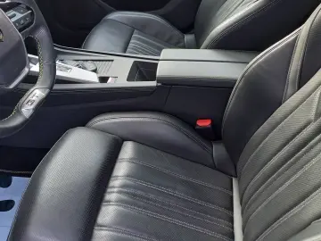 PEUGEOT 408 GT 16 PHEV 180 eEAT8 AMBI KAM LEDER PANO 19