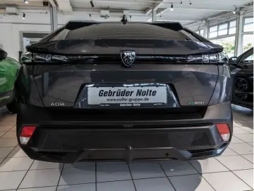 PEUGEOT 408 GT Plug-In Hybrid 225 e-EAT8 ACC MATRIX-LED