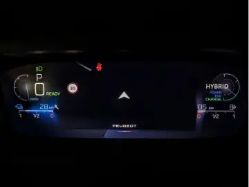 PEUGEOT 408 GT Plug-In Hybrid 225 e-EAT8 ACC MATRIX-LED