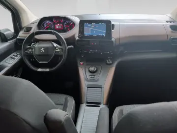 PEUGEOT Rifter L2 PureTech 130 EAT8 Allure Navi ACC Kame