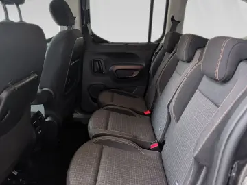 PEUGEOT Rifter L2 PureTech 130 EAT8 Allure Navi ACC Kame