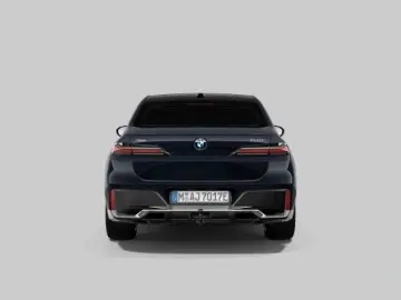 BMW 750e xDr M Sport PANO-SKY Fond-TV Executive AHK