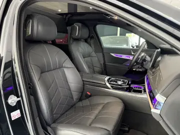 BMW 740d xDrive M-PAKET FOND-TV B&W EXECUTIVE MASSAG
