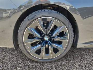 BMW 740d xDrive M Sport Panorama AHK SHZ