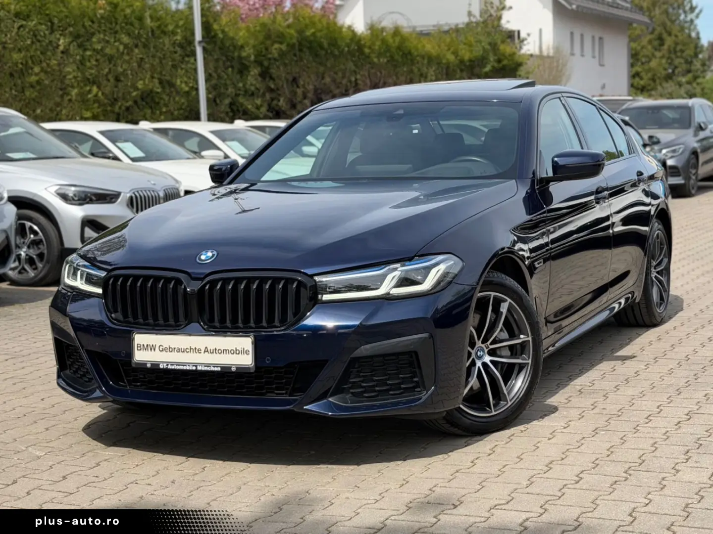 BMW 545e xDrive M-Sportpaket Laser Glasdach Massage