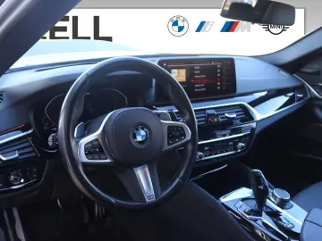 BMW 540d xDrive Limousine M Sportpaket Head-Up DAB