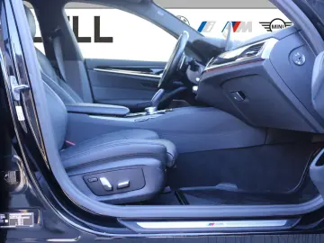 BMW 540d xDrive Limousine M Sportpaket Head-Up DAB