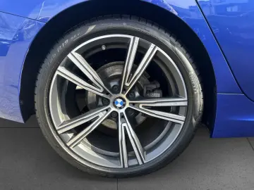 BMW 320d xD MSport LCPro AdpLED St&Go Kamera H K HUD