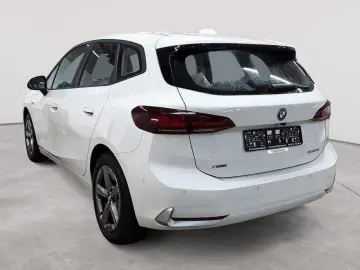BMW 230e xDrive Active Tourer Aut. Navi AHK