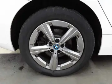BMW 230e xDrive Active Tourer Aut. Navi AHK