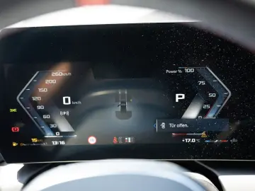BMW 135 xDrive PANO HUD 360  LED AKTIVSITZE ACC H K