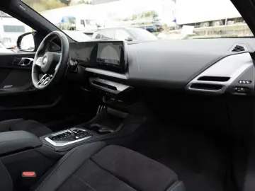 BMW 135 xDrive PANO HUD 360  LED ACC NAVI H K SHZ