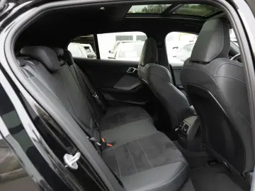 BMW 135 xDrive PANO HUD 360  LED ACC NAVI H K SHZ