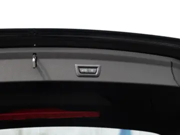 BMW 135 xDrive PANO HUD 360  LED ACC NAVI H K SHZ