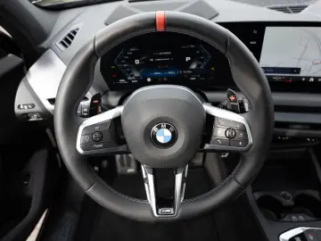 BMW 135 xDrive PANO HUD 360  LED ACC NAVI H K SHZ