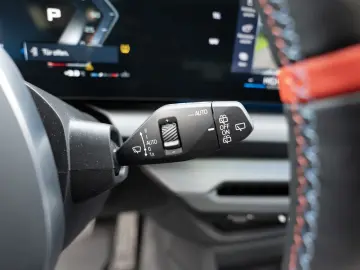 BMW 135 xDrive PANO HUD 360  LED ACC NAVI H K SHZ