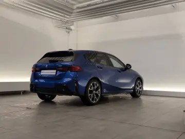 BMW 123 xDrive Navi LED AHK DrAs Komfzg PaAs H&K Nav