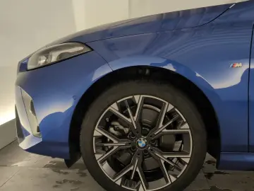 BMW 123 xDrive Navi LED AHK DrAs Komfzg PaAs H&K Nav