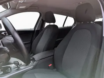BMW 120d xDrive Advantage LiveProf Tempo LED PDC SHZ
