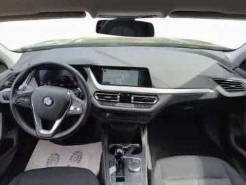 BMW 120d xDrive Advantage LiveProf Tempo LED PDC SHZ