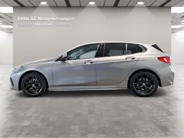 BMW 120d xDrive M Sport AHK LiveCockpitProf PDC LED