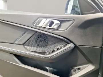 BMW 120d xDrive M Sport AHK LiveCockpitProf PDC LED