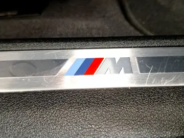 BMW 120d xDrive M Sport AHK LiveCockpitProf PDC LED
