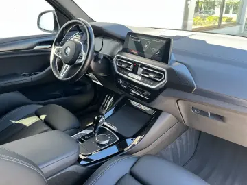 BMW X3 M40d Head-Up Kamera Laser AHK