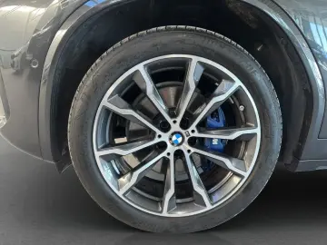 BMW X3 M40d Pano HUD H&K DrAssProf ParkAss