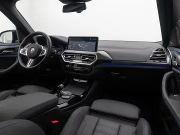 BMW X3 M40d 360  H K DAB Panorama Komfort 20Zoll
