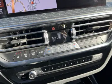 BMW X3 M40 d Laser Pano Standheizung HuD AHK H K