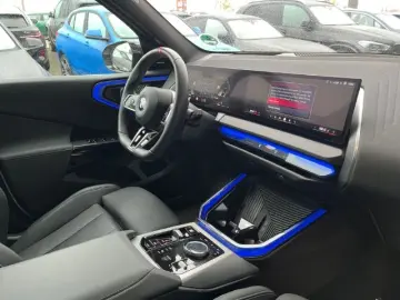 BMW X3 M50 M Sport PRO AHK Pano ICONIC Stdheiz Pa Da
