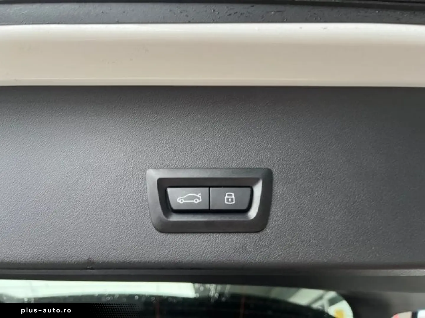 BMW X3 M50 M Sport PRO AHK Pano ICONIC Stdheiz Pa Da