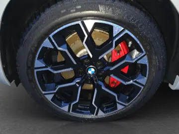 BMW X3 M50 AT Panorama Klimaaut. AHK Memory vorn