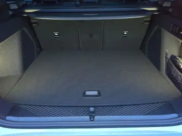 BMW X3 M50 AT Panorama Klimaaut. AHK Memory vorn