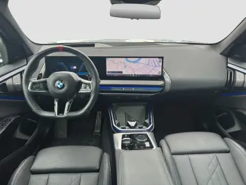 BMW X3 M50 Pano AHK DrAssProf AdLED Komfortzg