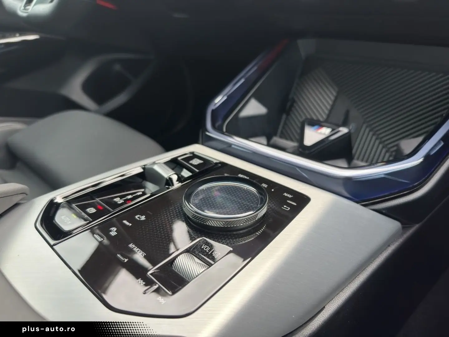 BMW X3 M50 Pano AHK DrAssProf AdLED Komfortzg