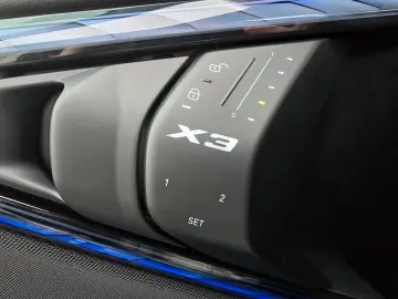 BMW X3 M50  Sportpaket Pro Standhzg AHK DAPro Harman