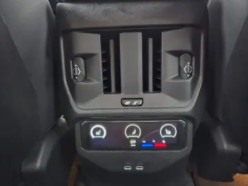BMW X3 M50  Sportpaket Pro Standhzg AHK DAPro Harman