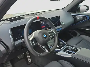 BMW X3 M50 AT Panorama Klimaaut. AHK Memory vorn