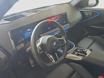 BMW X3 M50 AT Panorama Klimaaut. AHK Memory vorn