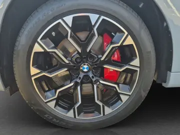 BMW X3 M50 AT Panorama Klimaaut. AHK Memory vorn
