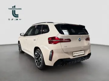BMW X3 M50 AT Panorama Klimaaut. AHK Memory vorn