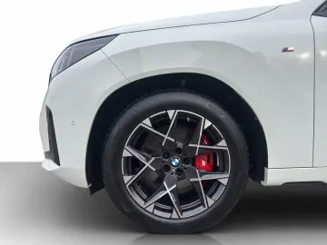 BMW X3 M50 xDrive LED Navi AHK HarKar Driv ParkAsPro