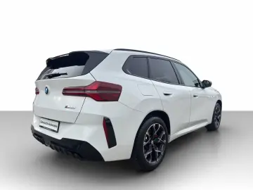BMW X3 M50 xDrive LED Navi AHK HarKar Driv ParkAsPro