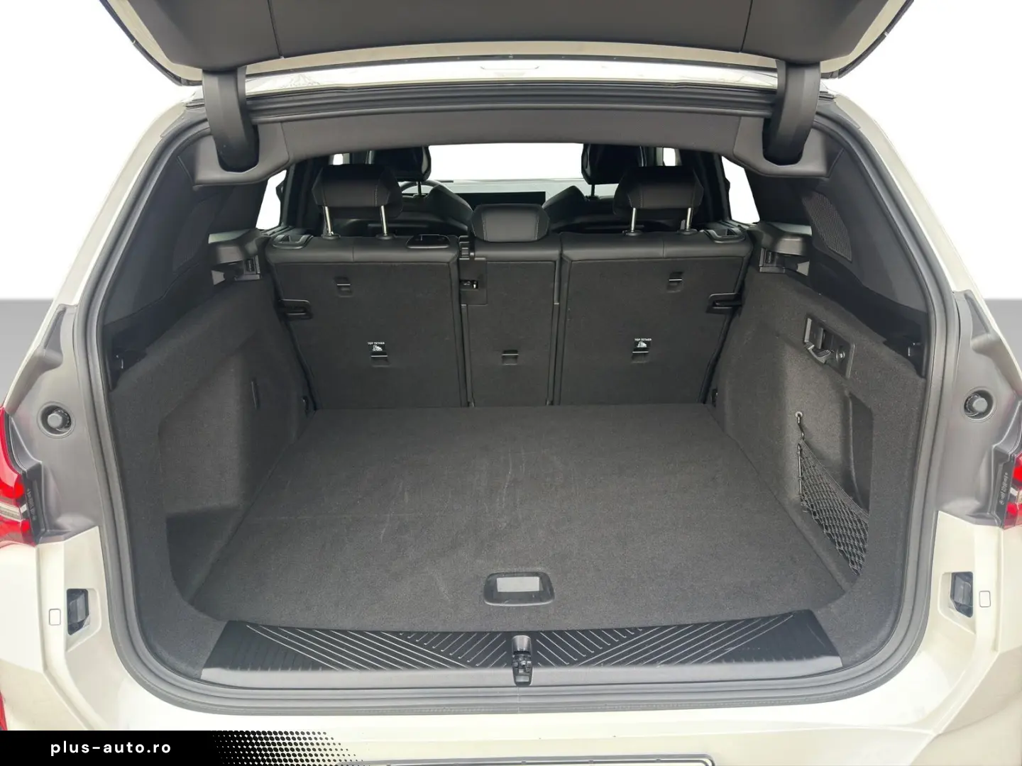 BMW X3 M50 xDrive LED Navi AHK HarKar Driv ParkAsPro