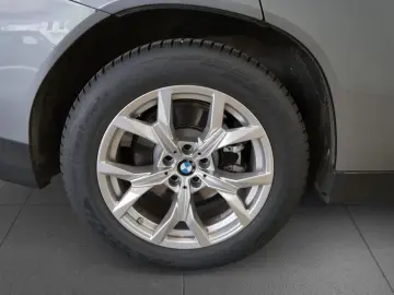 BMW X3 20d xDrive Navi LED AHK Memory RFK DAB SHZ